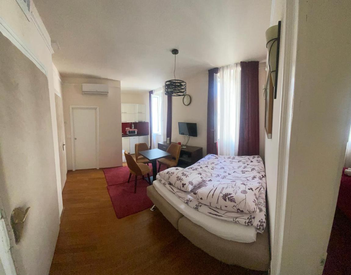 Old Town Borgo Luxury Apartment Split Exterior photo